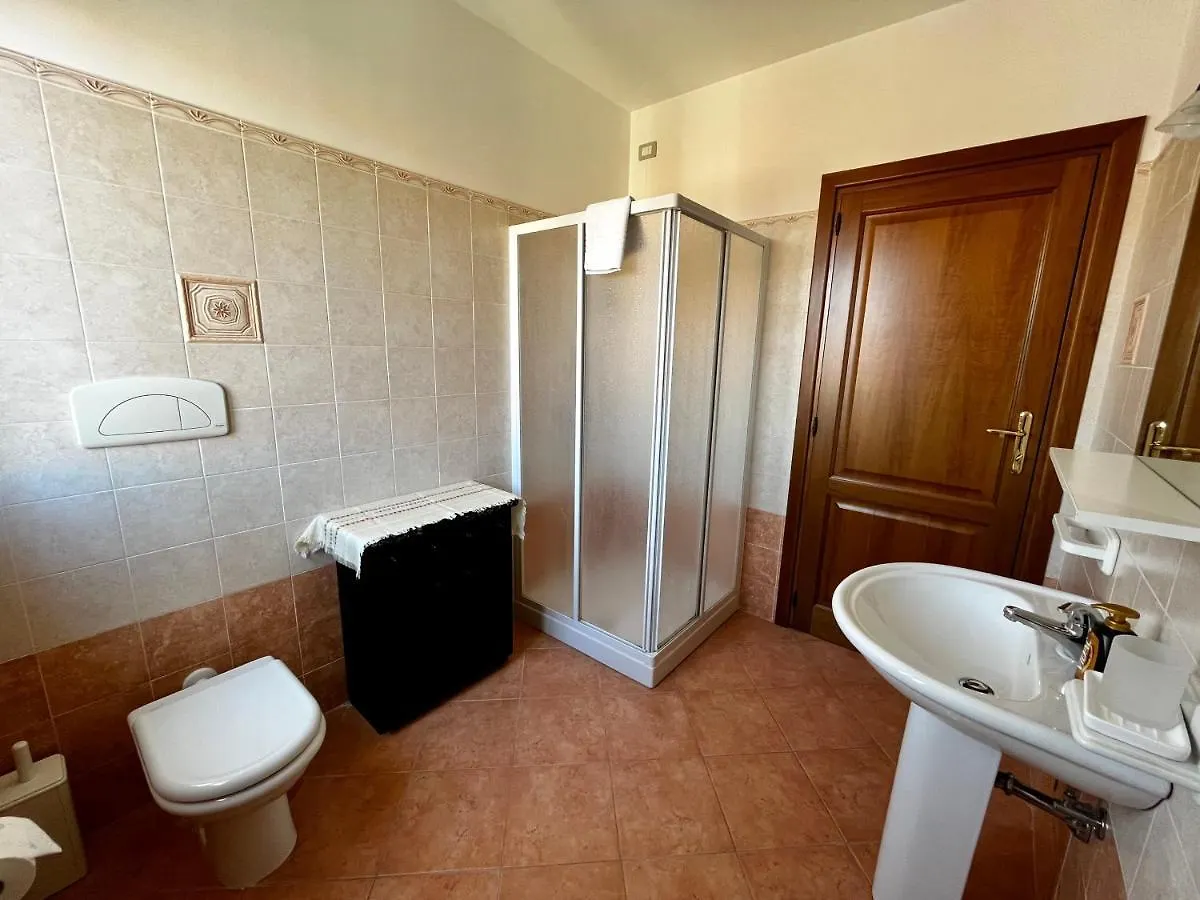 Nelmar Guest House ألغيرو شقة